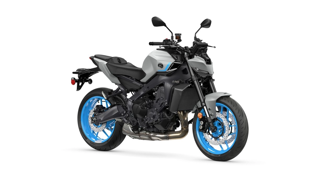 assets/images/motorcycles/thumbnails/mt-09-2026.png
